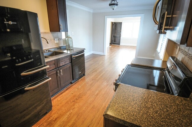 property at 4001 Bell St