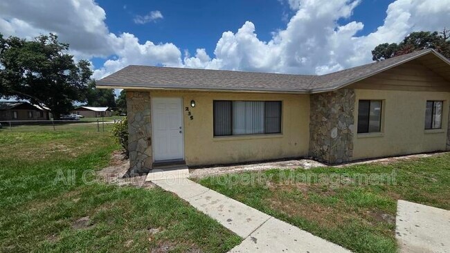 property at 235 Leelon Rd
