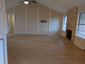 2519 Buffalo Trail in Sugar Land, TX - Building Photo - Building Photo