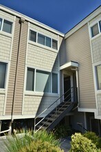 233 3rd Ave N in Edmonds, WA - Building Photo - Building Photo