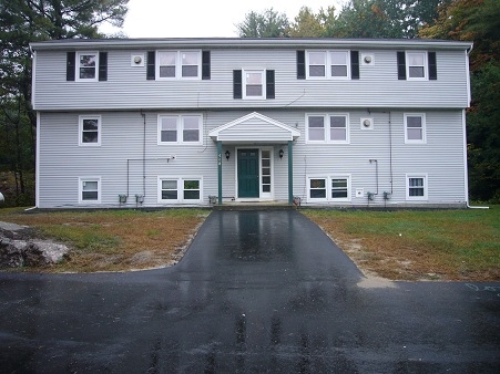 6 Unit Apartment Building in New Boston, NH - Building Photo