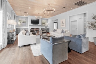 Turnberry Place Apartments in Baton Rouge, LA - Foto de edificio - Interior Photo