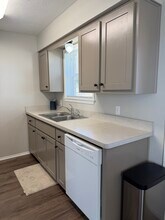 2604 N Austin Ave in Cameron, TX - Building Photo - Building Photo