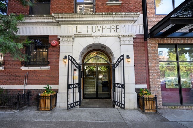 The Humphrey in Seattle, WA - Foto de edificio - Building Photo