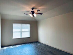 501 Partridge Dr in Aubrey, TX - Foto de edificio - Building Photo