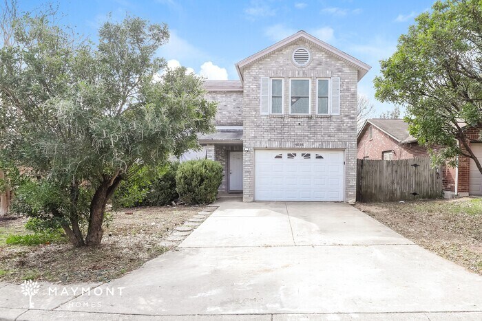 15635 Legend Springs Dr in San Antonio, TX - Building Photo