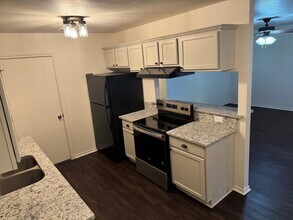 203 San Angelo Ave in Benbrook, TX - Building Photo - Building Photo