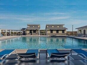 12125 W Luxton Ln in Tolleson, AZ - Building Photo - Building Photo