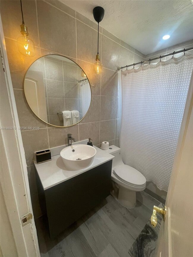 1736 N 16th Ct in Hollywood, FL - Building Photo - Building Photo