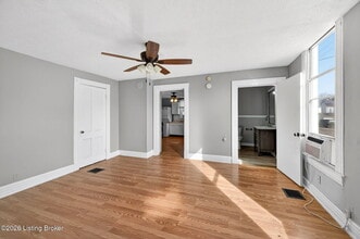 1039 Mulberry St in Louisville, KY - Building Photo - Building Photo