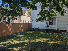 3458 W 136th St in Cleveland, OH - Building Photo - Building Photo