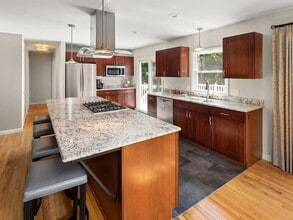 47 East Terrace in South Burlington, VT - Building Photo - Building Photo