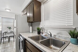 6923 Alto Rey Ave in El Paso, TX - Building Photo - Building Photo