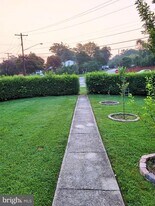 200 Mohican Dr in Oxon Hill, MD - Building Photo