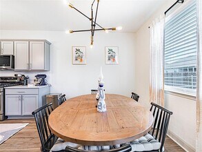 18212 Anicio Gallo Dr in Pflugerville, TX - Building Photo - Building Photo