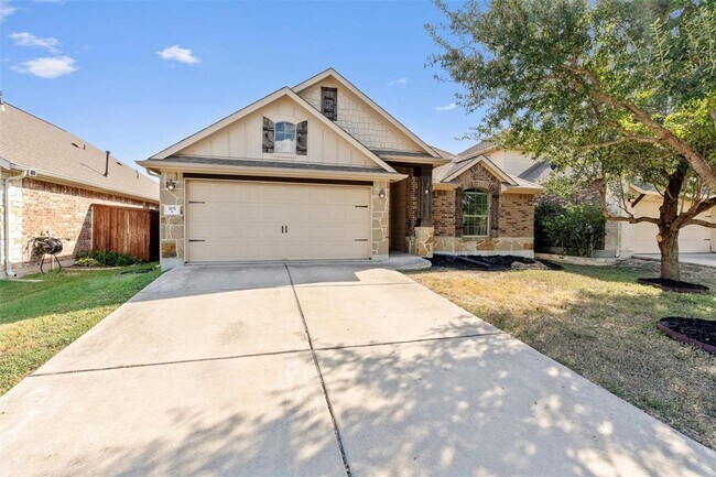 105 Peggy Cove in Liberty Hill, TX - Building Photo - Building Photo