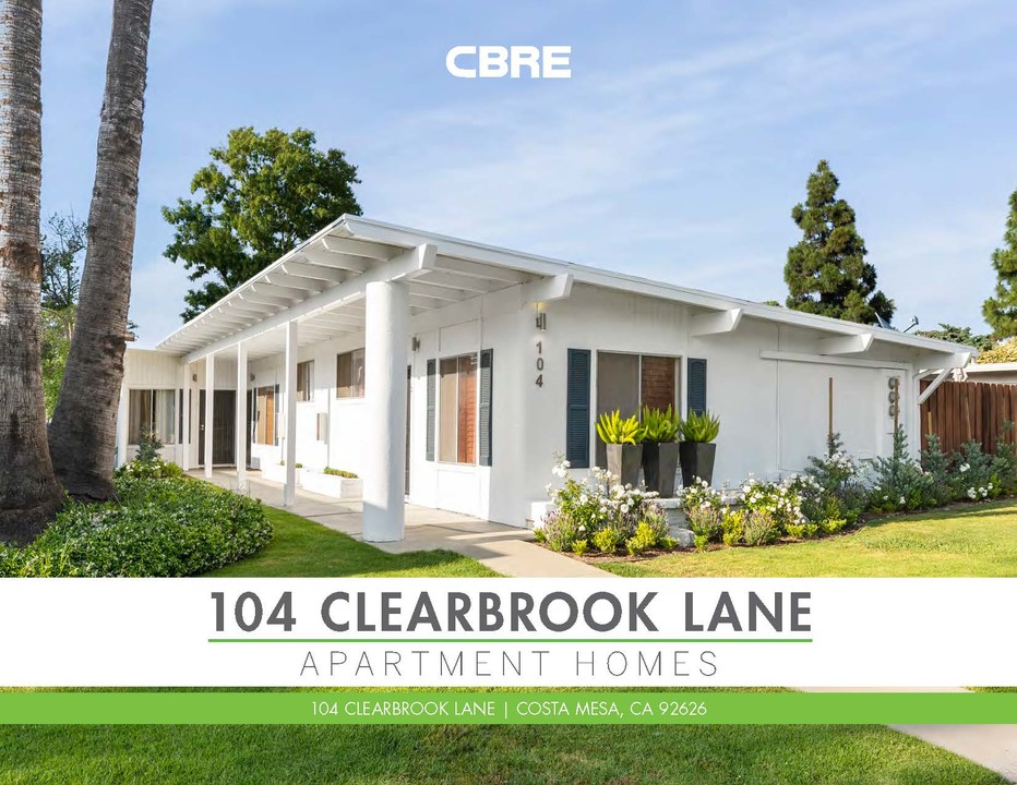 104 Clearbrook Ln in Costa Mesa, CA - Building Photo