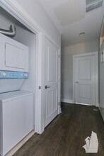 3919 N Janssen Ave, Unit 3E in Chicago, IL - Building Photo - Building Photo