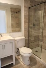 542 SW 3rd St in Miami, FL - Building Photo - Building Photo