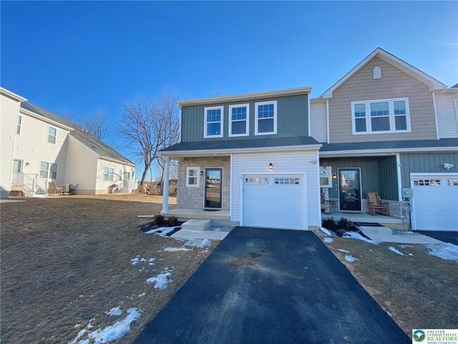 property at 17 Timber Trl