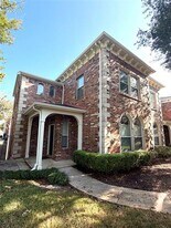 156 Leonard St in Lewisville, TX - Building Photo