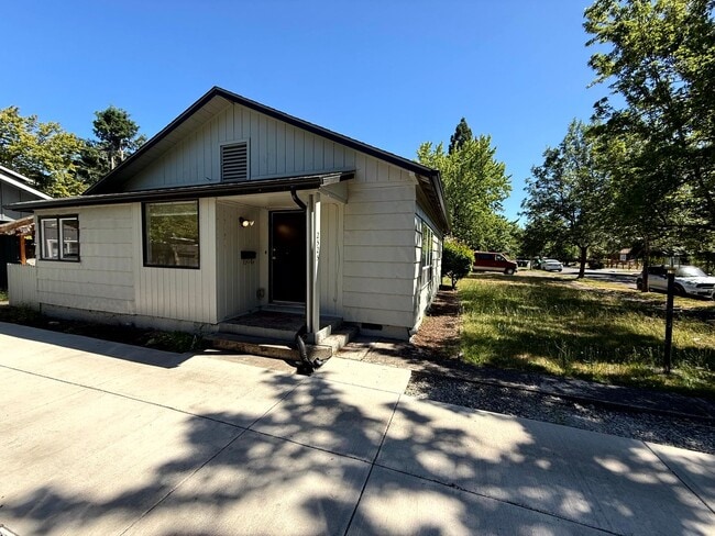 property at 2525 Kincaid St
