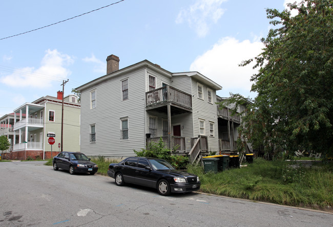 1422 Price St in Savannah, GA - Building Photo - Building Photo