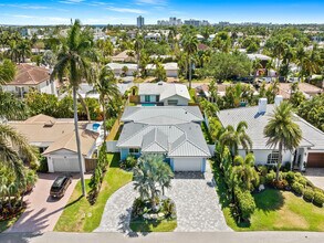 2754 NE 31st Ct in Lighthouse Point, FL - Building Photo - Building Photo