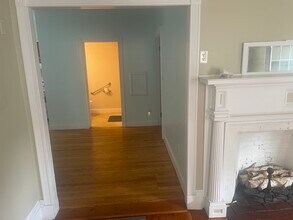 156 Main St, Unit Front Apt in Delhi, NY - Building Photo - Building Photo