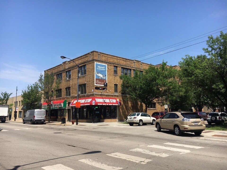 4501 N Kedzie Ave, Unit 3R in Chicago, IL - Foto de edificio
