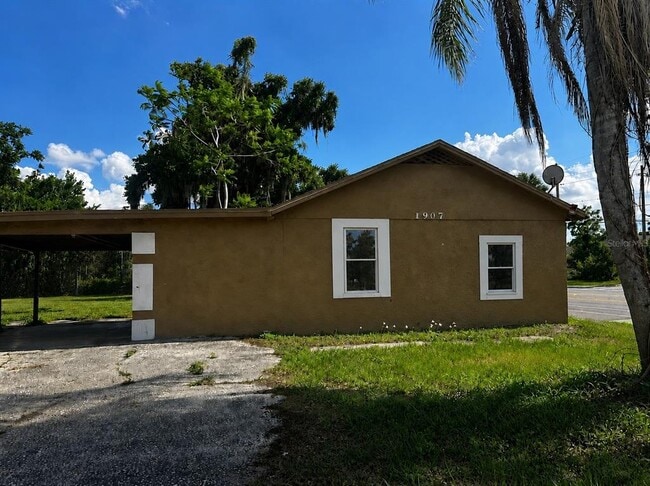 property at 1907 Rio Grande Ave