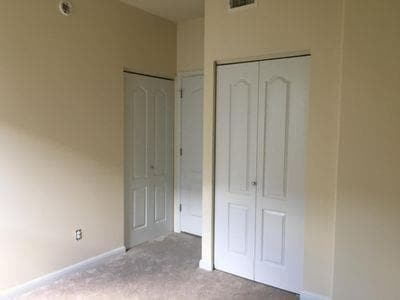 1612 Sanders in Kyle, TX - Foto de edificio - Building Photo