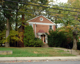 8314 Flower Ave in Takoma Park, MD - Building Photo - Building Photo