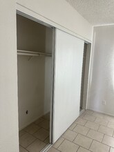 5303 Retablo Ave in Las Vegas, NV - Building Photo - Building Photo