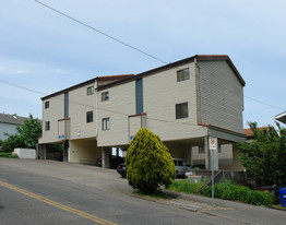 Montgomery Heights Apartments