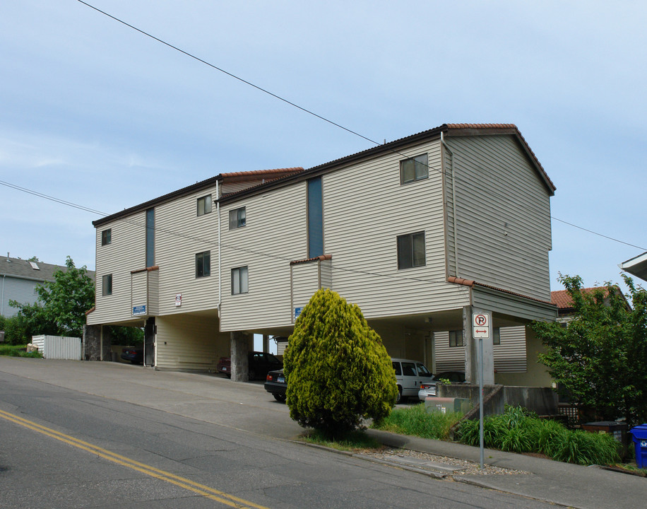 Montgomery Heights in Portland, OR - Foto de edificio