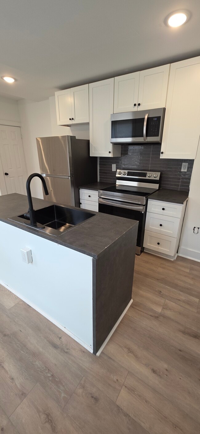 property at 801 N Port St