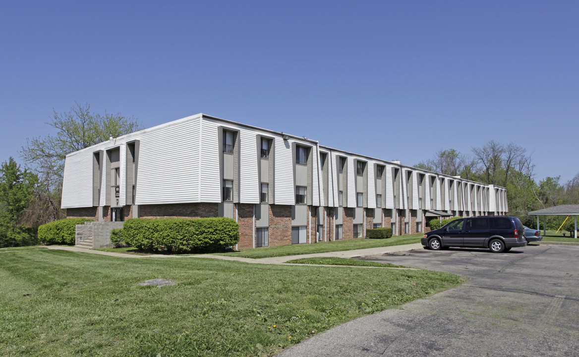 Bella Vista Apartments in Batavia, OH - Building Photo