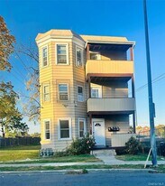151 Cannon St, Unit 3 in Poughkeepsie, NY - Building Photo