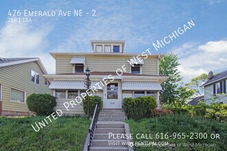 476 Emerald Ave NE in Grand Rapids, MI - Building Photo - Building Photo