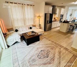 1946 Robin Hill Ln in Raleigh, NC - Building Photo - Building Photo