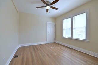 8602 S Muskegon Ave in Chicago, IL - Building Photo - Building Photo