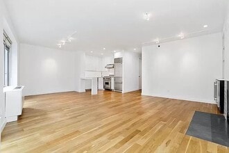 29 Prince St-Unit -4ma in New York, NY - Foto de edificio - Building Photo
