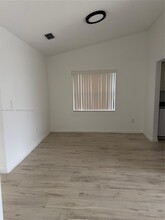 1419 Yellowthroat St in Homestead, FL - Building Photo - Building Photo