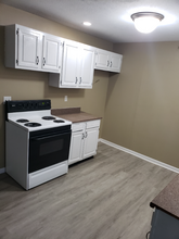887 Arden Ave in Berea, OH - Building Photo - Building Photo