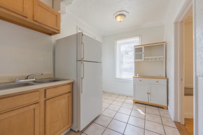 Brookhaven Apartments