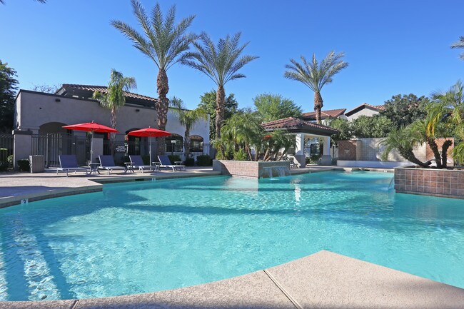 Dobson 2222 in Chandler, AZ - Building Photo - Building Photo