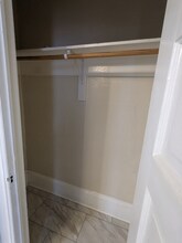 341 Alcatraz Ave in Oakland, CA - Foto de edificio - Building Photo