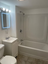 31 Carleton St in Methuen, MA - Foto de edificio - Building Photo