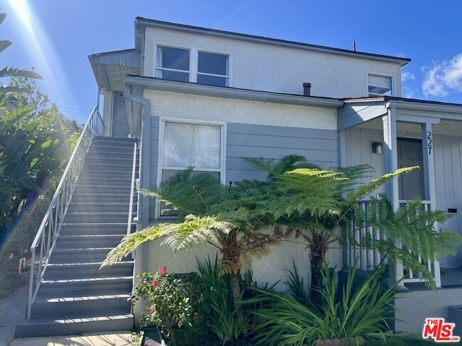 229 Dimmick Ave in Los Angeles, CA - Building Photo - Building Photo